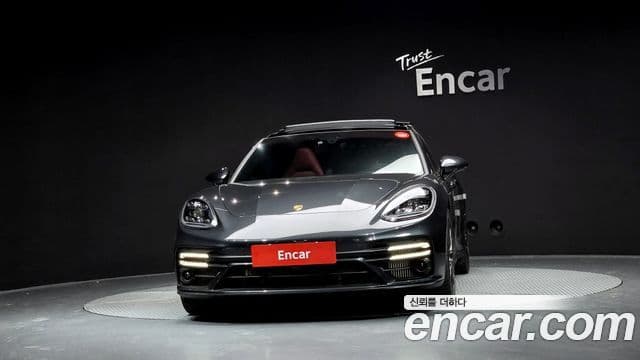Porsche Panamera (971) 2.9 AWD E-гибрид Platinum Edition, 2023 3