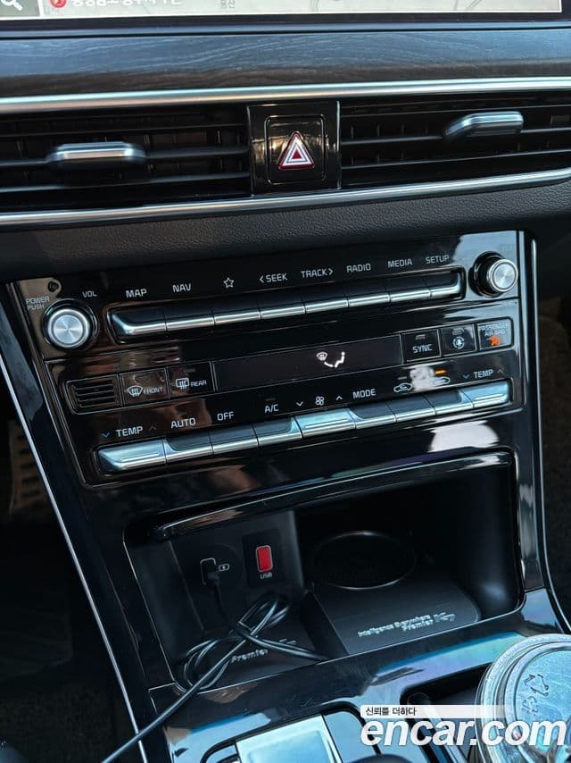 Kia K7 Premier Noblesse, 2020 9