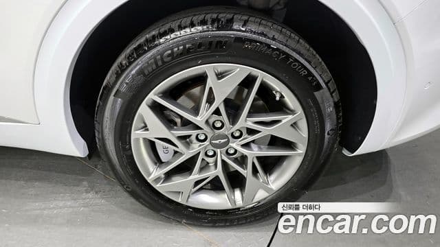 Genesis GV70, 2023 все фото