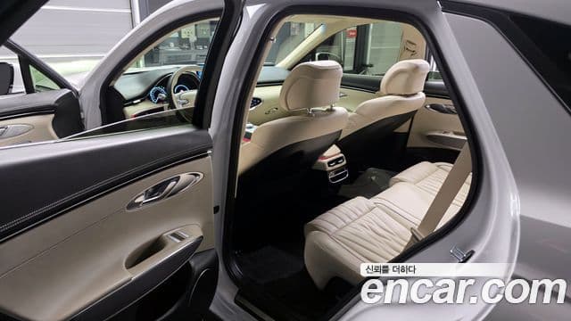 Genesis GV70, 2023 11