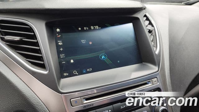 Hyundai Grandeur HG Modern, 2015 14