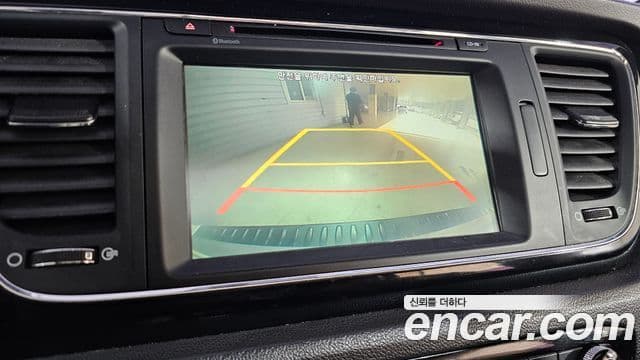 Kia All New Carnival Prestige, 2016 17