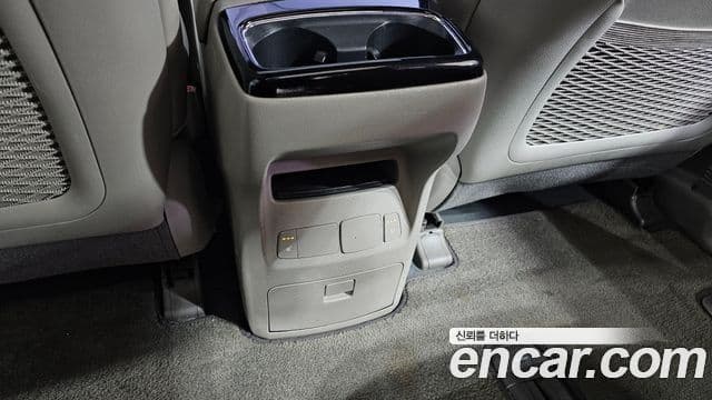 Kia All New Carnival Prestige, 2016 18