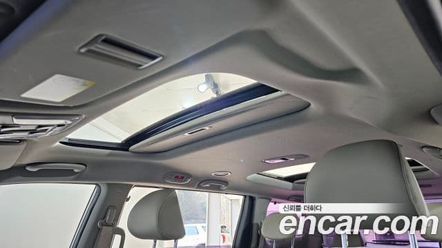 Kia All New Carnival Prestige, 2016 20