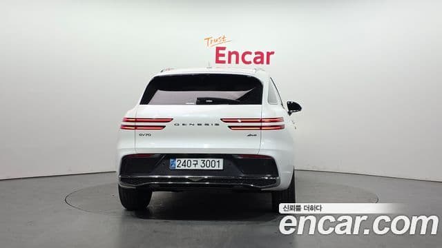 Genesis GV70, 2025 4