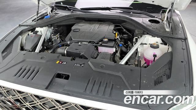 Genesis GV70, 2025 6