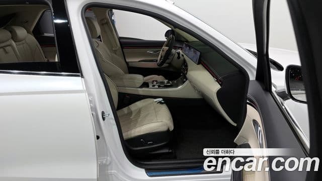 Genesis GV70, 2025 11