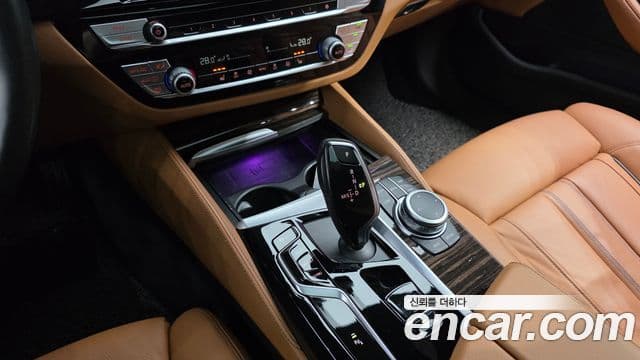 BMW 5시리즈 (G30) 520i M Sport, 2022 9