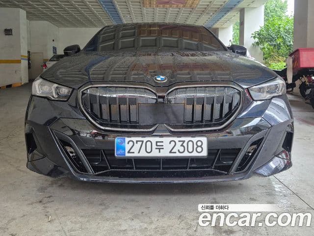 BMW 5시리즈 (G60) 523d M Sport, 2025 2