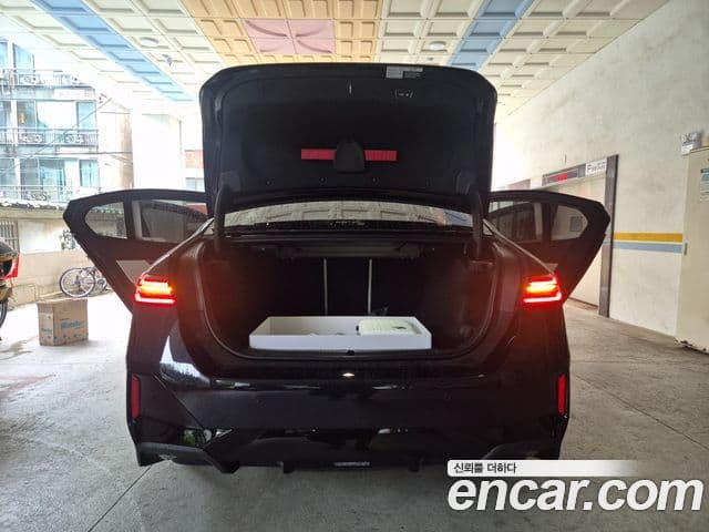 BMW 5시리즈 (G60) 523d M Sport, 2025 17