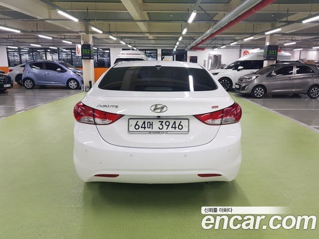 Hyundai Avante MD M16 GDI Smart, 2013 4