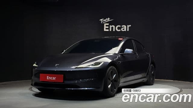 Tesla модель 3 Long Range, 2024 1