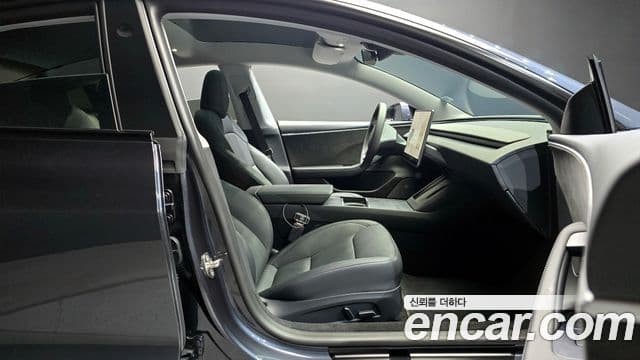 Tesla модель 3 Long Range, 2024 10