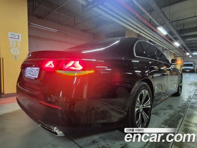 Mercedes-Benz E-класс W214 Avantgarde, 2025 6