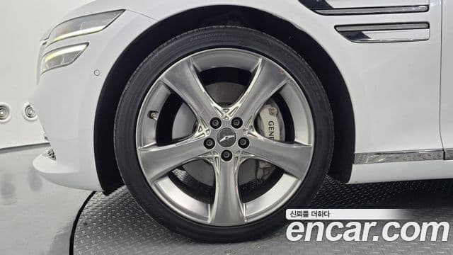 Genesis G80 (RG3) бензин 3.5 турбо AWD, 2022 все фото