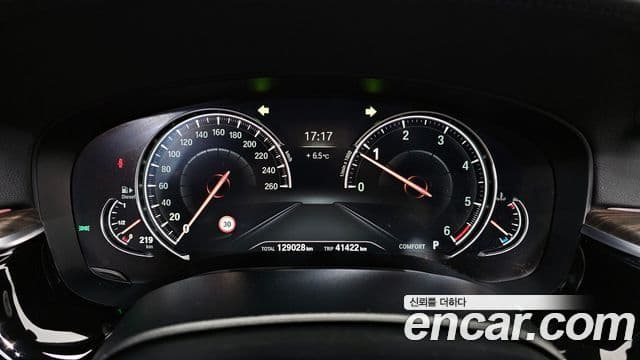 BMW 5시리즈 (G30) 520d M Sport Plus, 2018 8