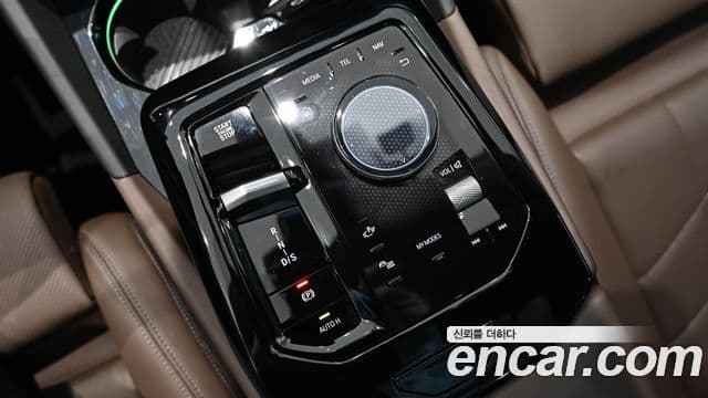 BMW 5시리즈 (G60), 2025 11