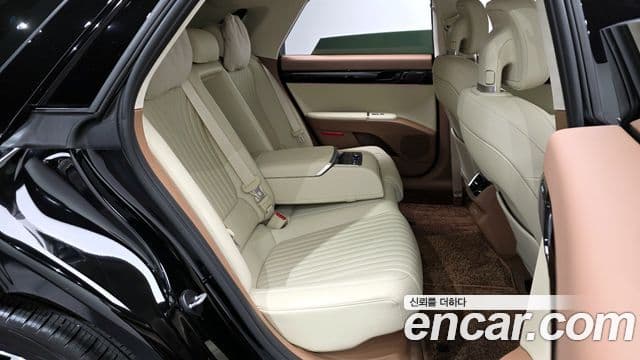 Hyundai Grandeur гибрид (GN7) Calligraphy, 2025 12