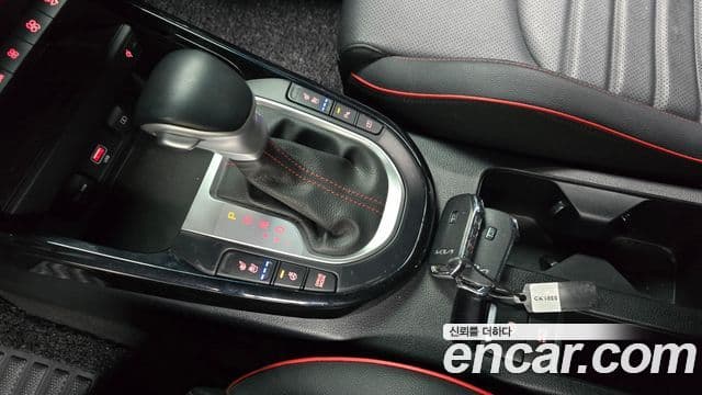 Kia The / новый New K3 2세대 Signature, 2023 9