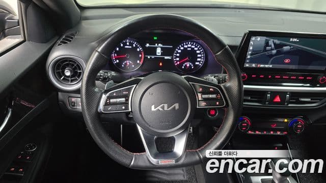 Kia The / новый New K3 2세대 Signature, 2023 13