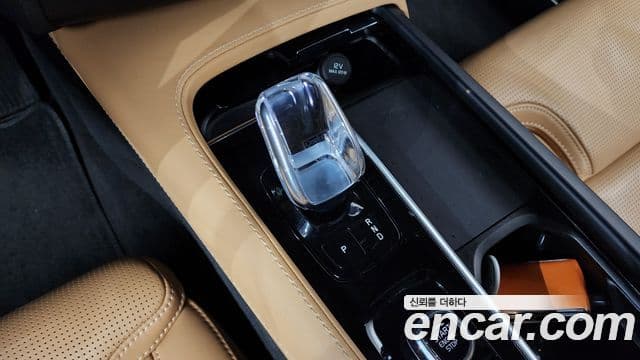 Volvo XC90 2세대 T8 Ultimate Bright гибрид, 2023 9