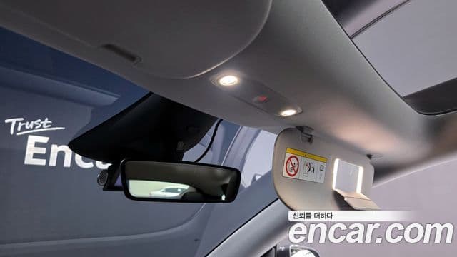 Tesla модель Y Long Range, 2025 17