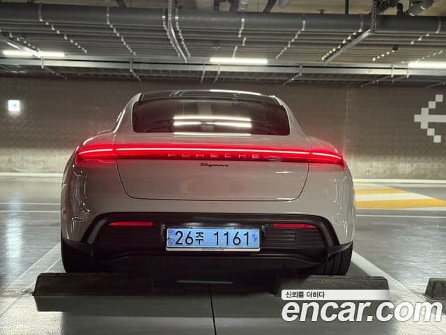 Porsche 타이칸 базовый, 2023 4