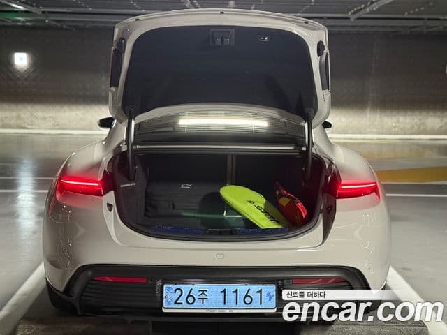 Porsche 타이칸 базовый, 2023 все фото