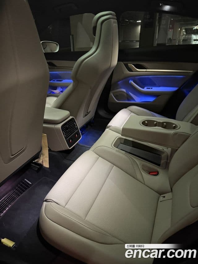 Porsche 타이칸 базовый, 2023 8