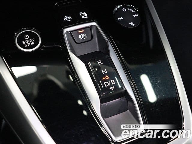 Audi Q4 e-Tron (F4) Premium, 2022 8