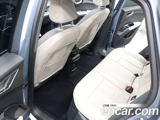 Audi Q4 e-Tron (F4) Premium, 2022 16