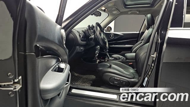 Mini Cooper D 클럽맨 2세대, 2017 10