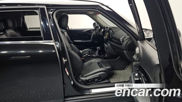 Mini Cooper D 클럽맨 2세대, 2017 12