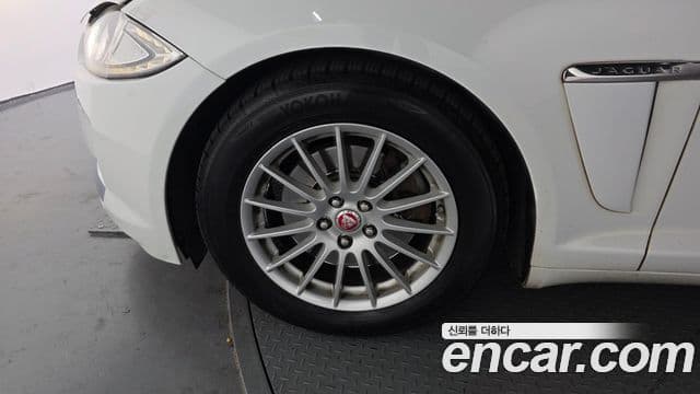 Jaguar New XF X250, 2015 все фото