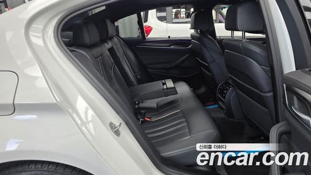 BMW 5시리즈 (G30) 520i M Sport, 2023 12