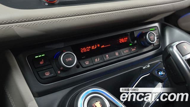 BMW i8 купе, 2016 19