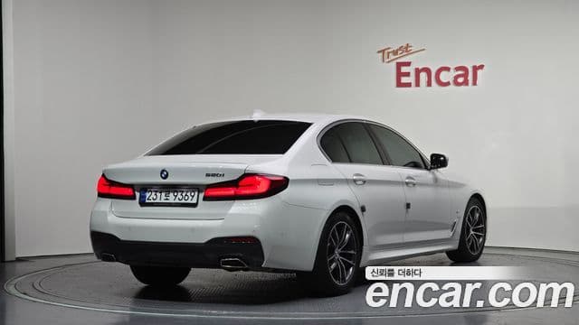 BMW 5시리즈 (G30) 520i M Sport, 2023 2