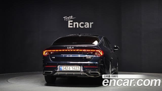 Kia K5 гибрид 3세대 Noblesse, 2023 4