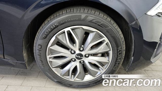 Kia K5 гибрид 3세대 Noblesse, 2023 все фото