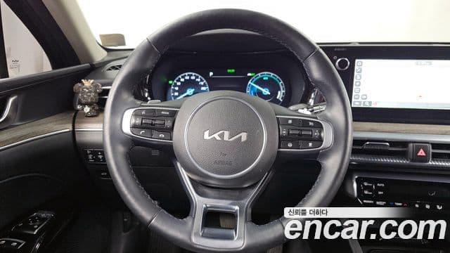 Kia K5 гибрид 3세대 Noblesse, 2023 13