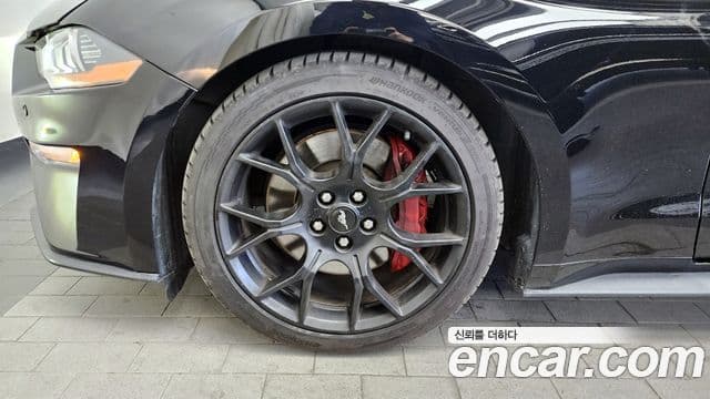 Ford Mustang купе, 2018 все фото