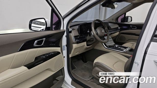 Kia Carnival 4세대 Signature, 2021 10