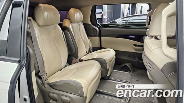 Kia Carnival 4세대 Signature, 2021 12