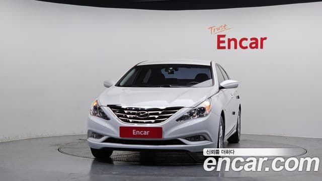 Hyundai YF Sonata Y20 Grand, 2010 3