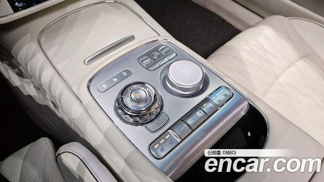 Genesis G90 (RS4) бензин 3.5 турбо AWD, 2023 9