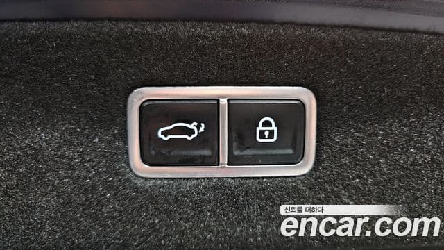 Genesis G90 (RS4) бензин 3.5 турбо AWD, 2023 20