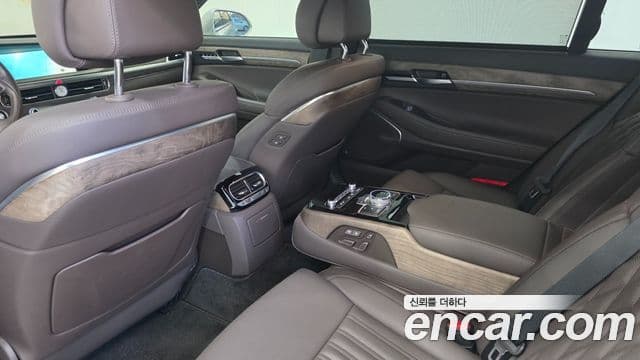 Genesis G90 Premium Luxury, 2019 12