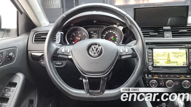 Volkswagen New Jetta 6세대, 2015 13