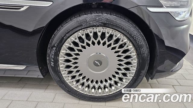 Genesis G90 Prestige, 2021 все фото