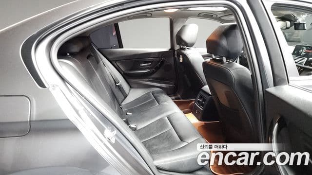 BMW 3시리즈 (F30), 2016 12